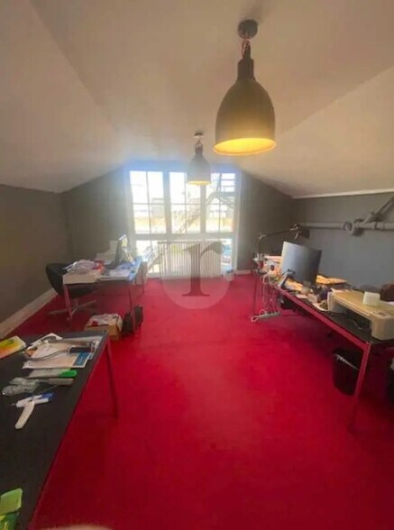 Office in Roubaix for sale - Interior Photo - Image 2 of 7