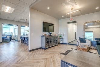 870 International Pky, Flower Mound, TX à louer Photo intérieure- Image 1 de 6