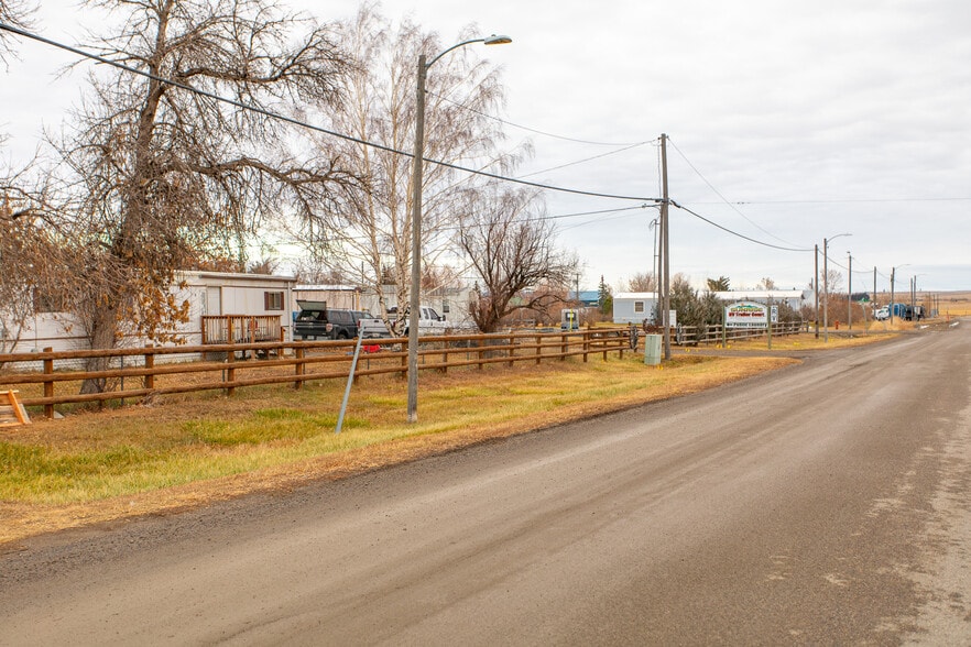 309 S Minnesota St, Conrad, MT à vendre - Photo du bâtiment - Image 3 de 24