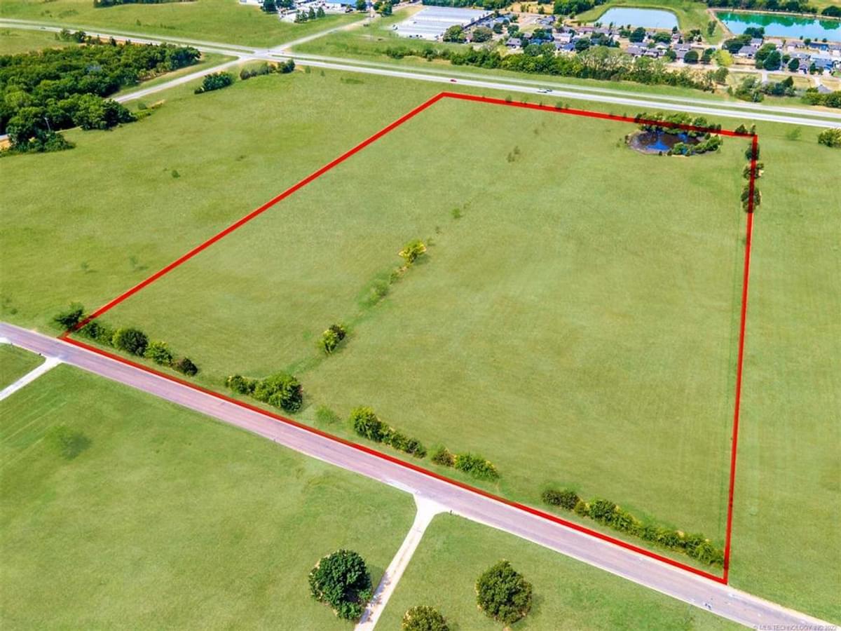 9800 N Yale Ave, Sperry, OK à vendre Aérien- Image 1 de 1