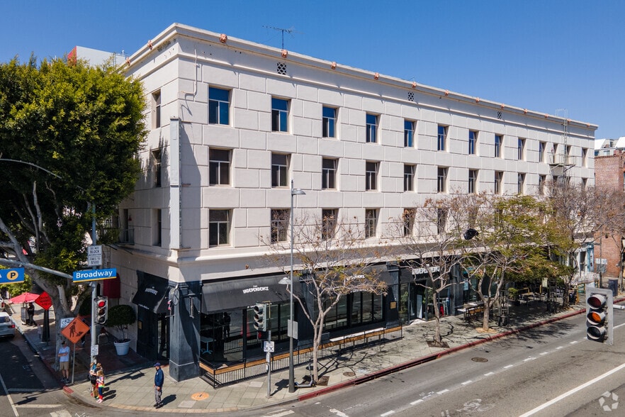 217 Broadway, Santa Monica, CA for lease - Building Photo - Image 2 of 5