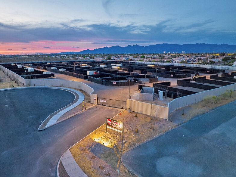 9683 E Rita Commerce Dr, Tucson, AZ for lease - Building Photo - Image 1 of 11