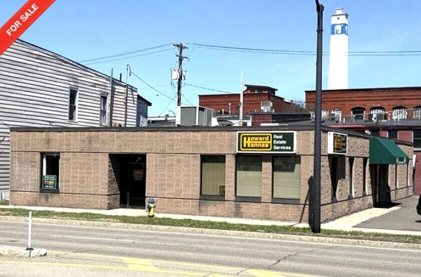 71-73 Denison Pky W, Corning, NY à vendre - Photo principale - Image 1 de 1