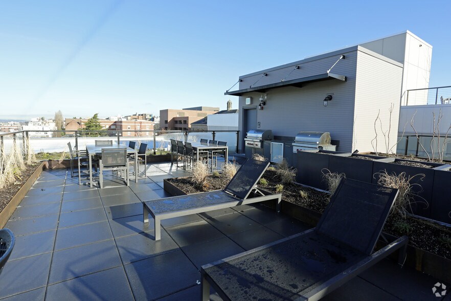 714 E Pike St, Seattle, WA à louer - Photo du bâtiment - Image 2 de 134