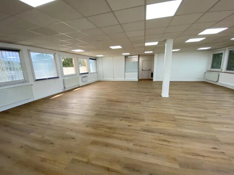 1 Rue Edouard Branly, Aulnay-sous-Bois à louer - Photo intérieure - Image 2 de 5
