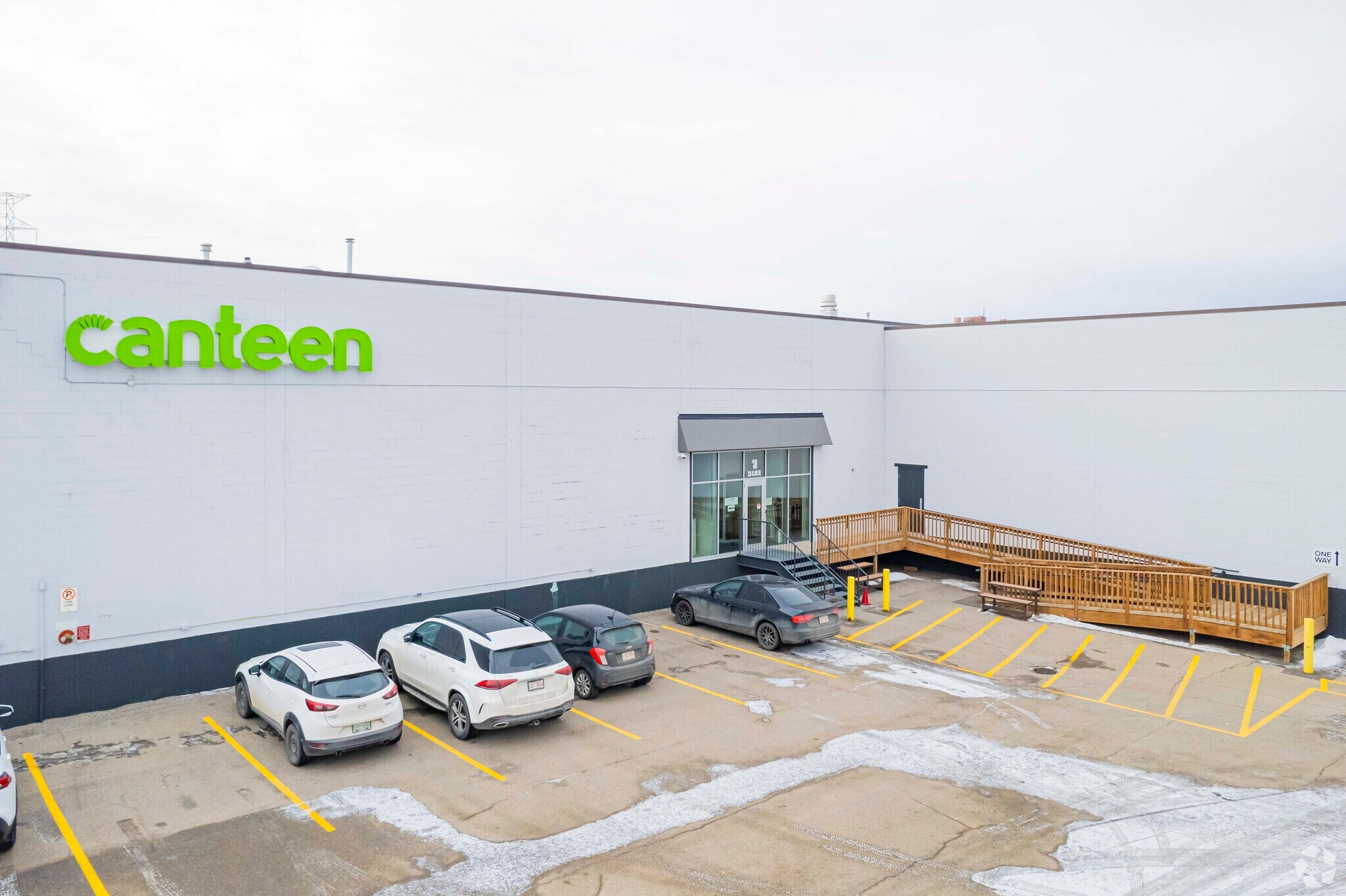 225 42 Ave SE, Calgary, AB for sale Primary Photo- Image 1 of 1