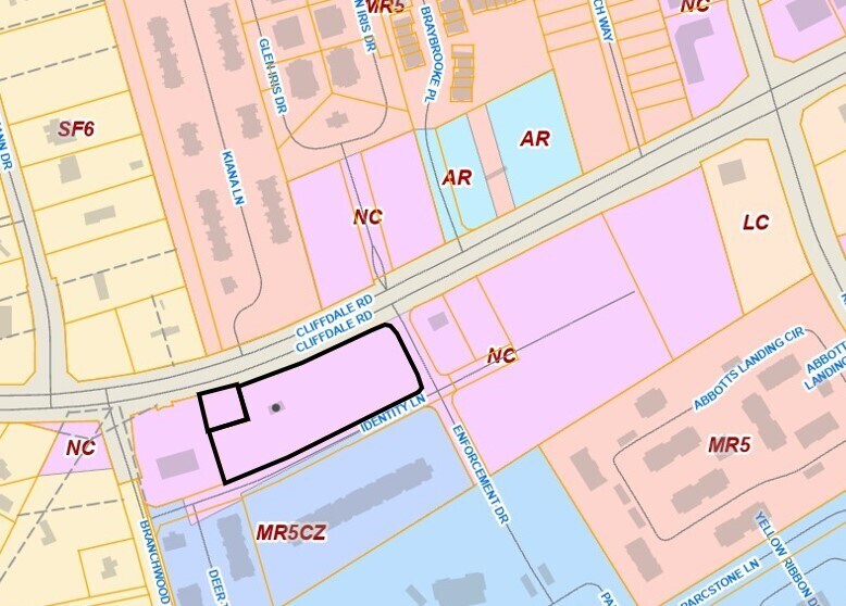 8363 Cliffdale Rd, Fayetteville, NC à vendre - Photo du bâtiment - Image 3 de 5