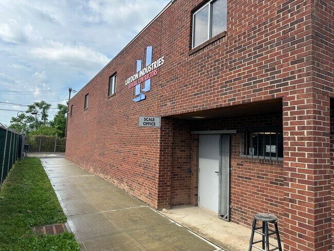 Plus de détails pour 238 Ledyard St, Hartford, CT - Industriel à louer
