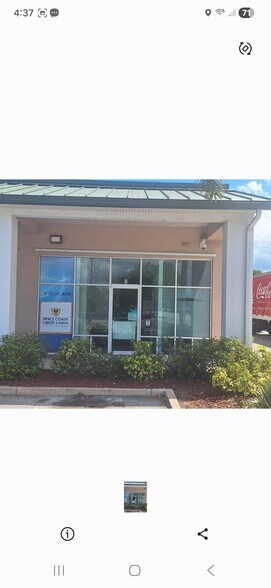 3555 SE Bayside Lakes Blvd, Palm Bay, FL à louer - Photo du bâtiment - Image 3 de 6