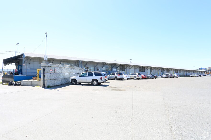 3690 Sprig Dr, Benicia, CA à louer - Photo du bâtiment - Image 2 de 4