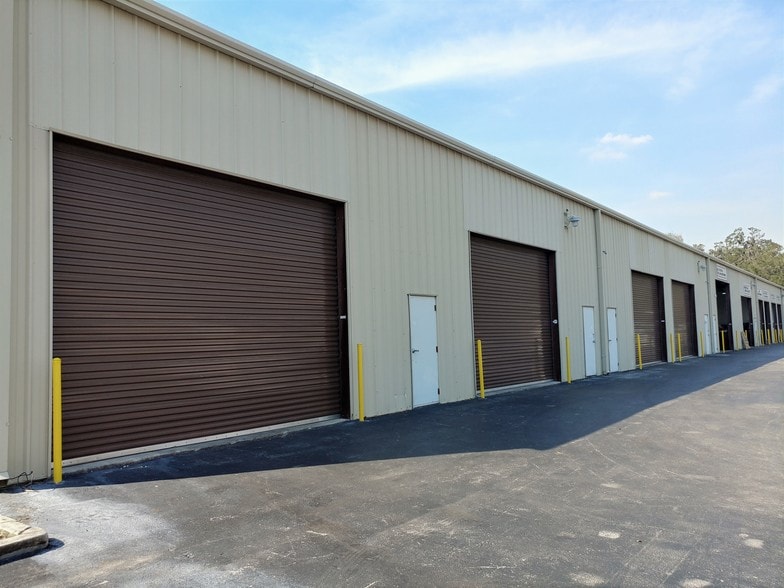 3052 Shader Rd, Orlando, FL à louer - Photo du bâtiment - Image 3 de 18