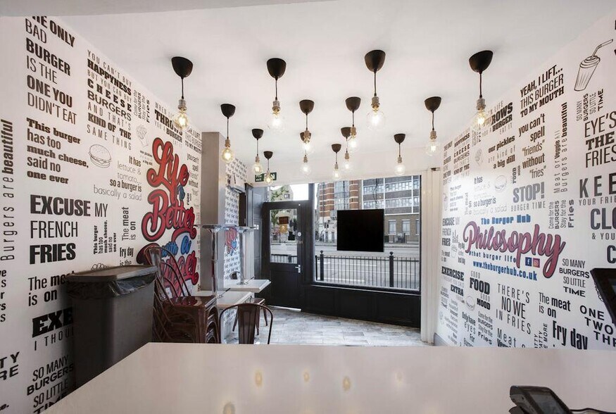 811 Commercial Rd, Londres à vendre - Photo du bâtiment - Image 3 de 14