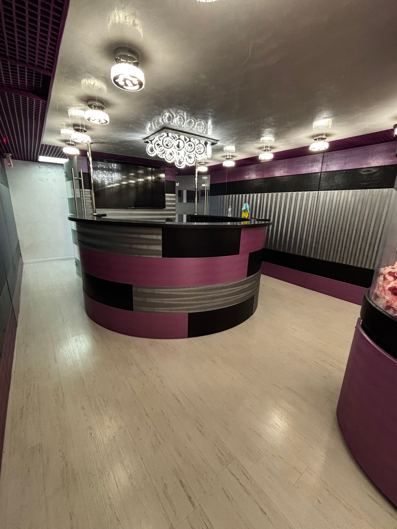 1920 E Hallandale Beach Blvd, Hallandale Beach, FL for lease Interior Photo- Image 1 of 17