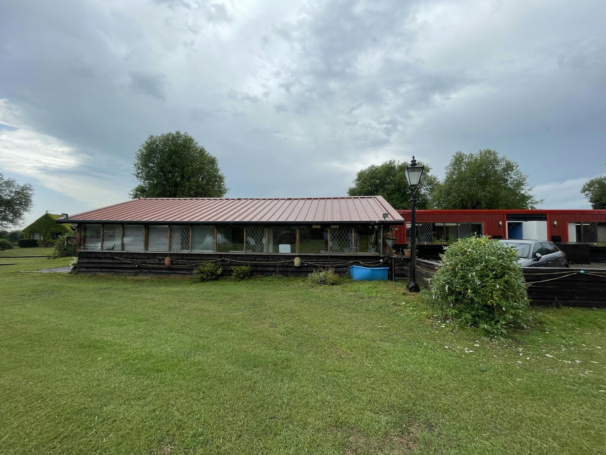 Milton Cmn, Great Milton à louer Photo du bâtiment- Image 1 de 9