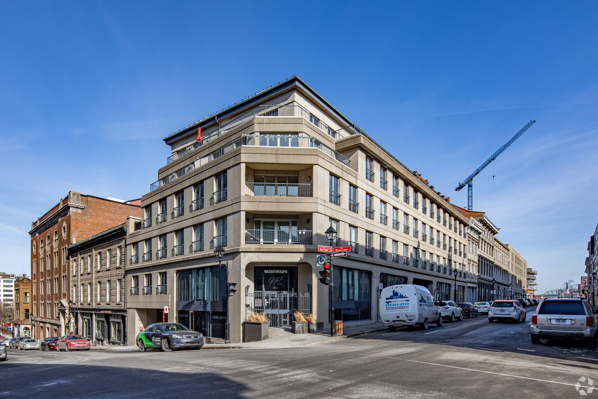 401-405 Rue Notre-Dame E, Montréal, QC for sale Building Photo- Image 1 of 1