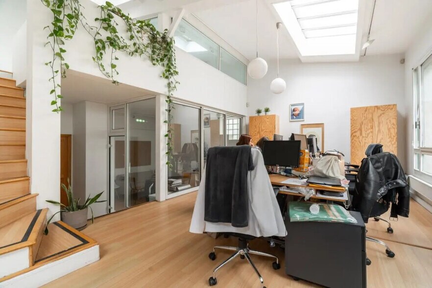 Bureau dans Paris à vendre - Photo du bâtiment - Image 3 de 5