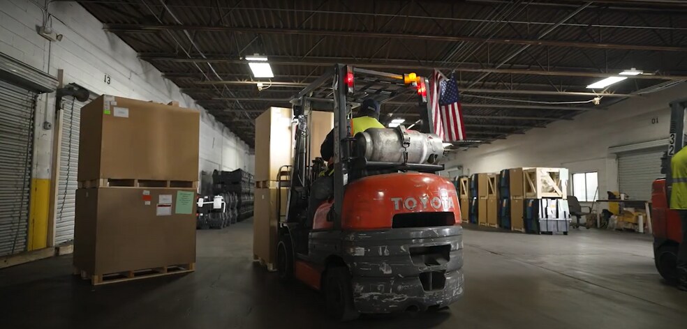 9900 Harrison, Romulus, MI à louer - Photo intérieure - Image 2 de 7