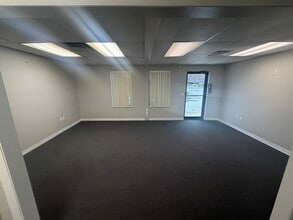 2770 Summerdale Dr, Clearwater, FL à louer Photo du bâtiment- Image 2 de 9