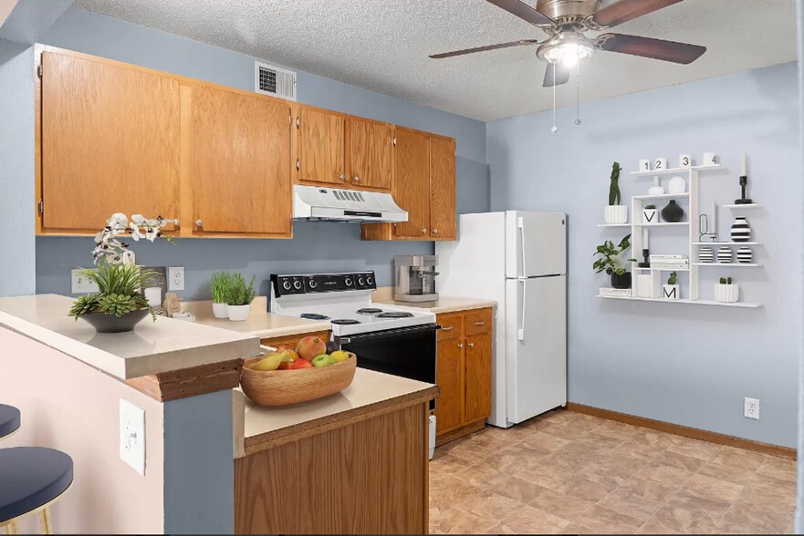 920 N 2nd St, Leavenworth, KS à vendre - Photo du bâtiment - Image 3 de 8