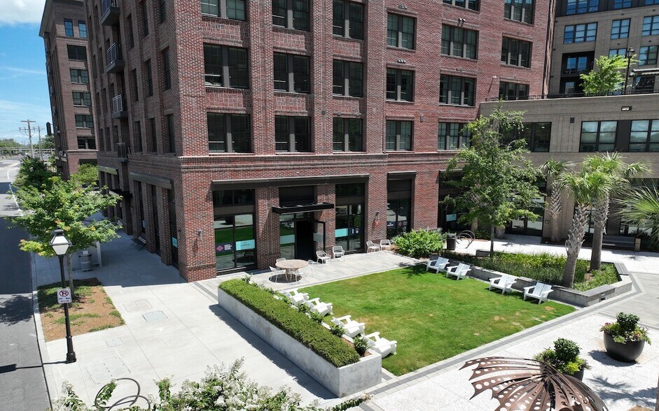 1310 Meeting Street Rd, Charleston, SC à louer - Photo du bâtiment - Image 3 de 5