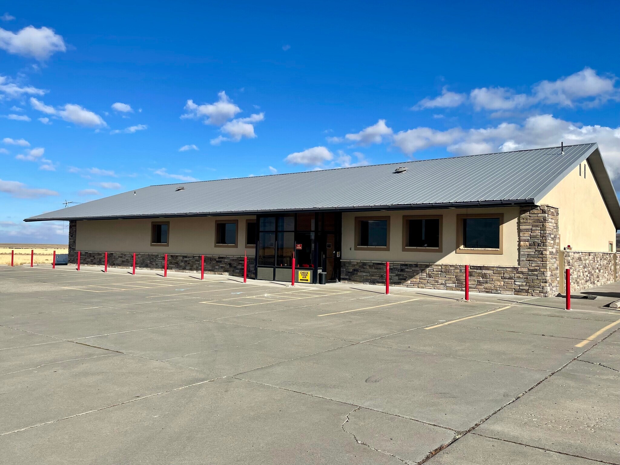 2390 Highway 93, Hollister, ID for lease Primary Photo- Image 1 of 21