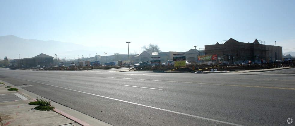 675 Tucker Rd, Tehachapi, CA for sale - Building Photo - Image 2 of 4