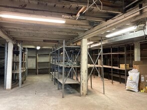 1902 W 1st St, Duluth, MN for lease Building Photo- Image 2 of 12