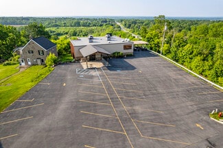 Plus de détails pour 2943 Upper Mountain Rd, Sanborn, NY - Commerce de détail à vendre
