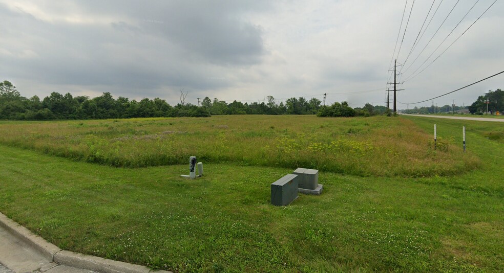 1311 Quaker, Plainfield, IN à vendre - Photo du bâtiment - Image 3 de 6