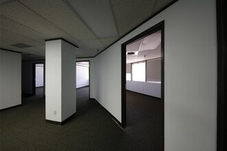 9800 N Lamar Blvd, Austin, TX for lease Interior Photo- Image 2 of 9