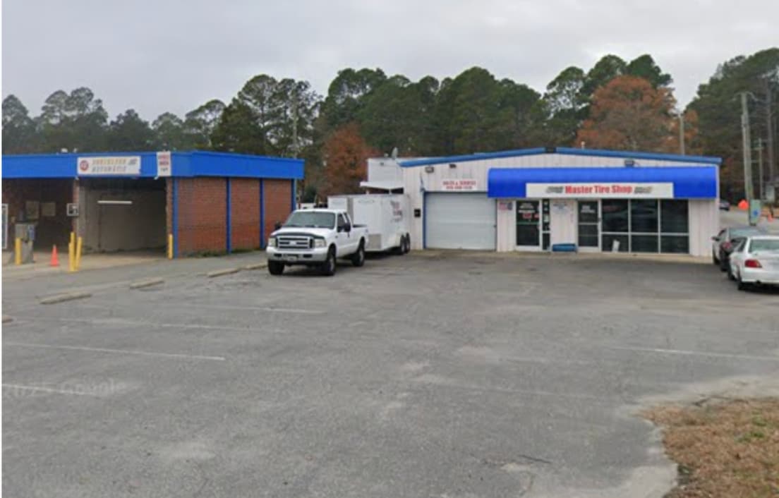 1302 N Brightleaf Blvd, Smithfield, NC à louer Photo du bâtiment- Image 1 de 1