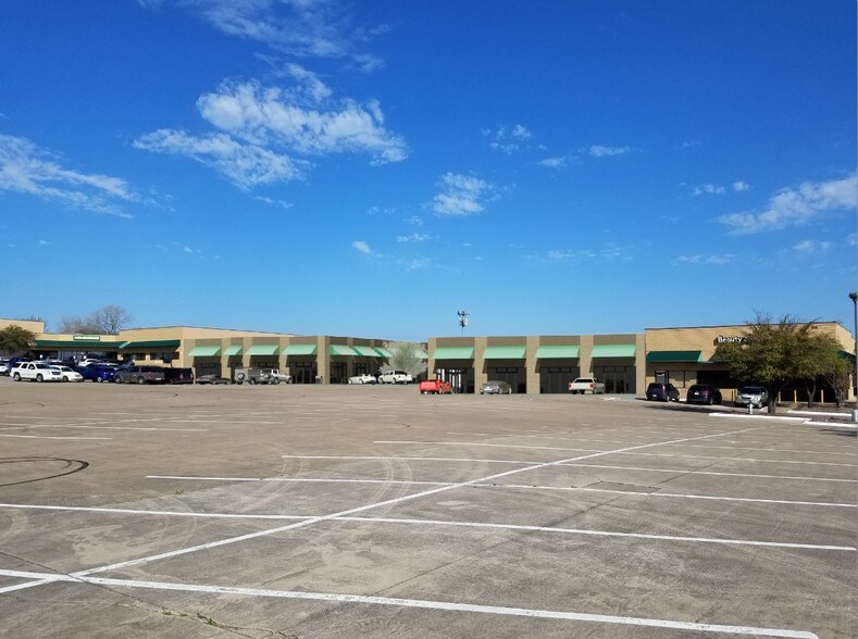 1111-1115 W Ledbetter Dr, Dallas, TX à louer - Photo principale - Image 2 de 4