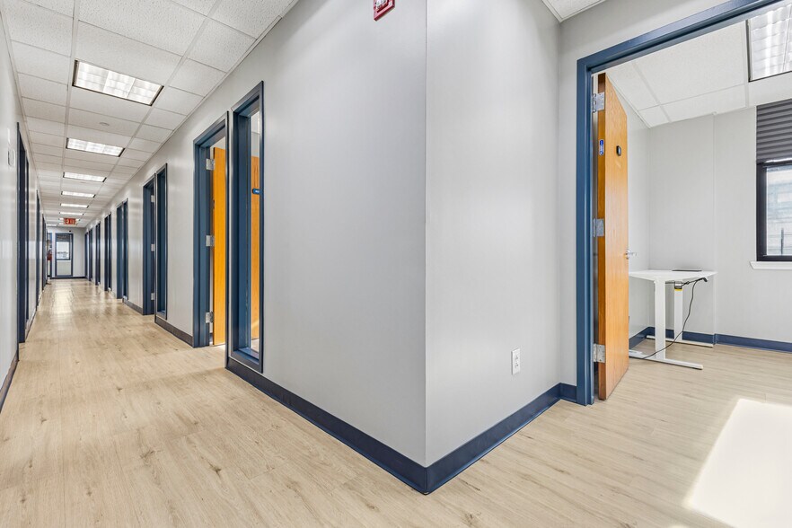 256-260 Broadway, Brooklyn, NY à louer - Photo intérieure - Image 2 de 13