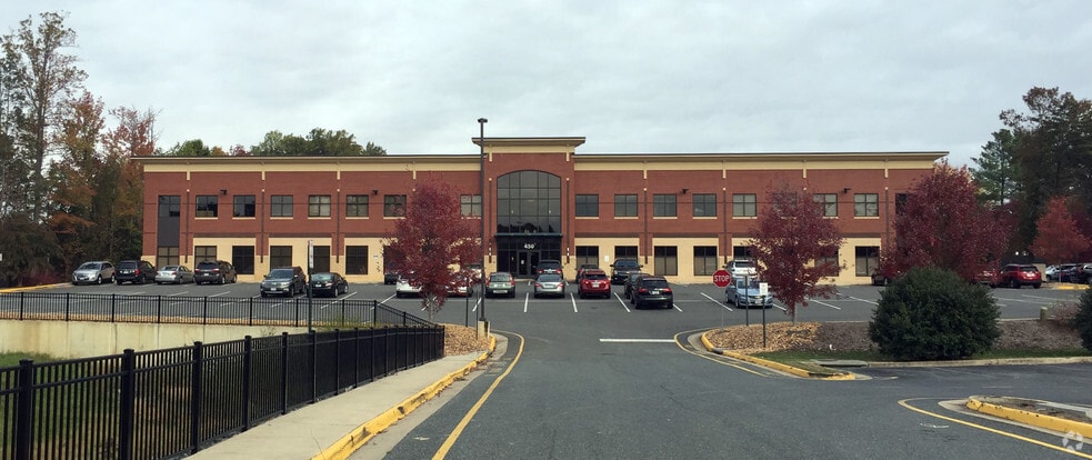 450 Garrisonville Rd, Stafford, VA for sale - Building Photo - Image 1 of 10