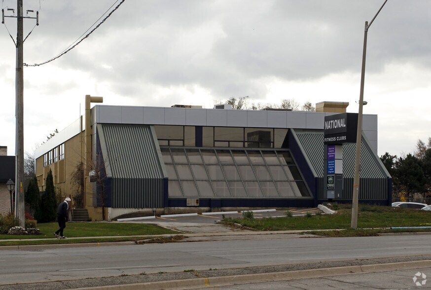 3430 Fairview St, Burlington, ON à louer - Photo du bâtiment - Image 2 de 6