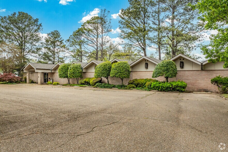 1312 Bishop St, Union City, TN à vendre - Photo du bâtiment - Image 3 de 16