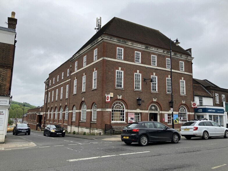 175 High St, Dorking à vendre - Photo du bâtiment - Image 2 de 2