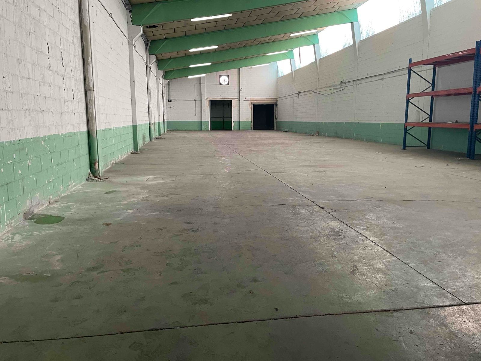 Industrial in San Fernando de Henares, Madrid for lease Primary Photo- Image 1 of 9