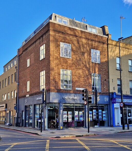 59 Battersea Bridge Rd, London for lease - Building Photo - Image 2 of 3