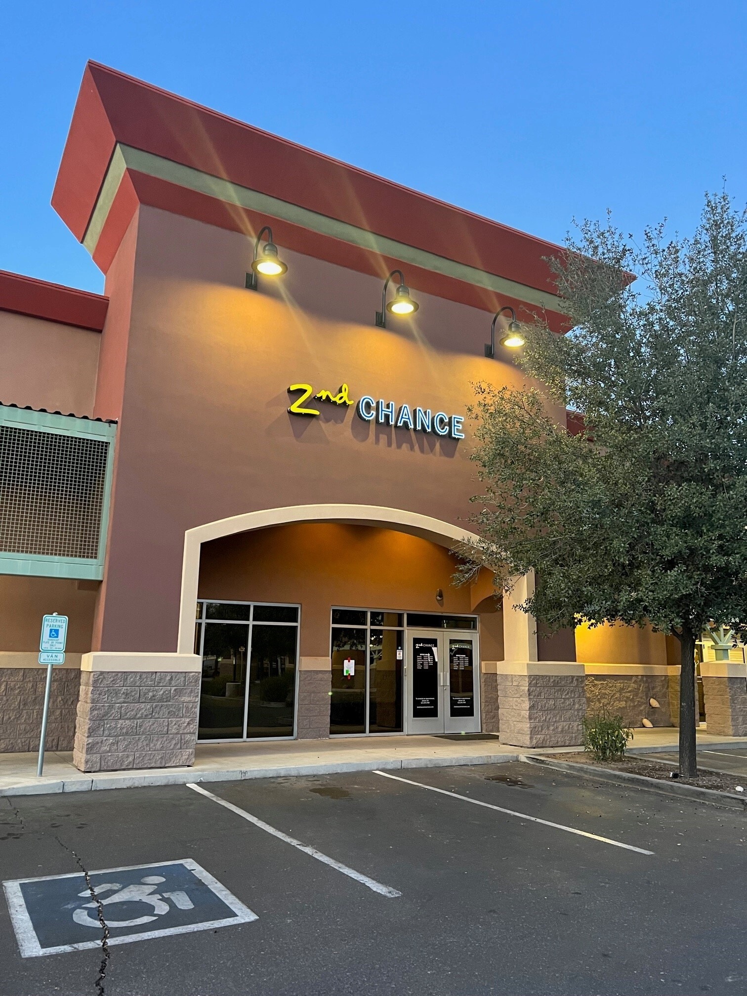 13331 W Indian School Rd, Litchfield Park, AZ for lease Primary Photo- Image 1 of 20