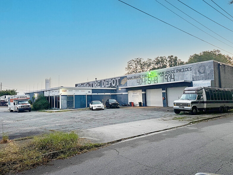 1824 Murphy Ave SW, Atlanta, GA à vendre - Photo du bâtiment - Image 2 de 4