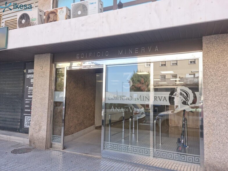 Bureau dans Cádiz, Cádiz à vendre - Photo du bâtiment - Image 1 de 11