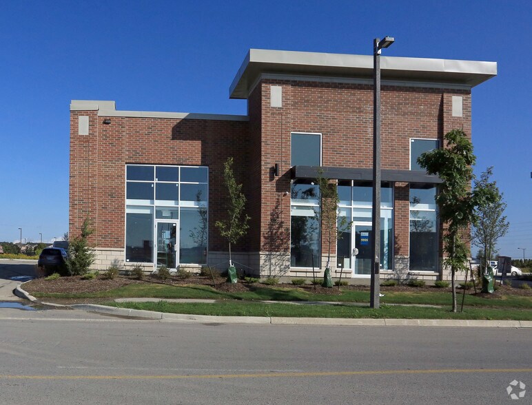 236 Dovedale Drive, Keswick, ON for lease - Building Photo - Image 2 of 5