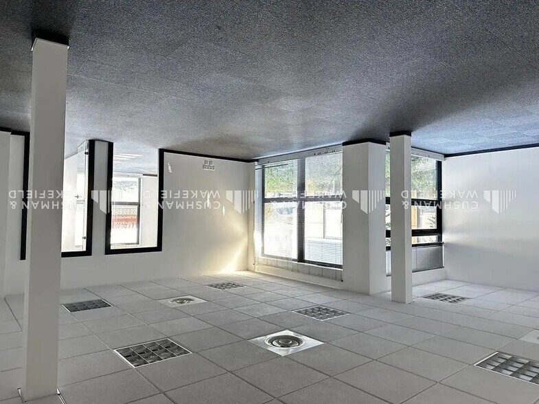 Bureau dans Schiltigheim à louer - Photo intérieure - Image 2 de 12