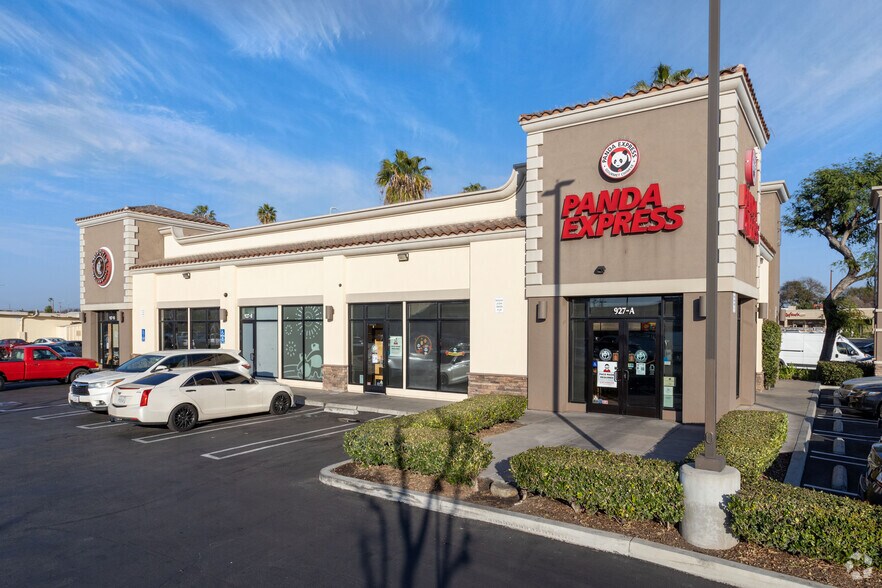 925-941 S Euclid St, Anaheim, CA à louer - Photo du bâtiment - Image 3 de 13