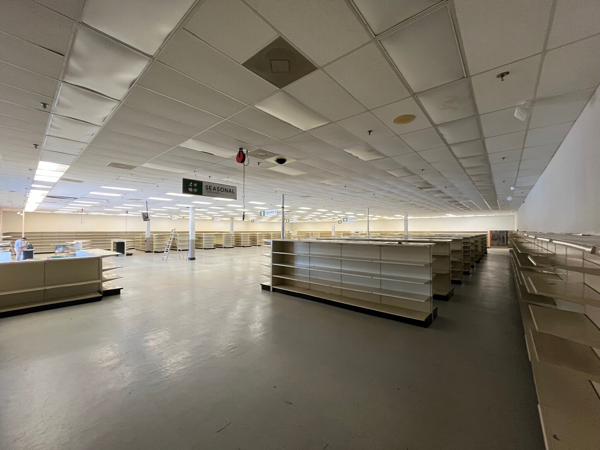 1821 Wilson Rd, Newberry, SC for lease Interior Photo- Image 1 of 16