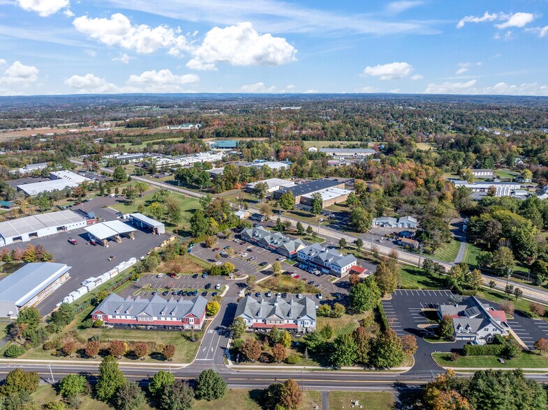 6026 Easton Rd, Pipersville, PA for lease - Primary Photo - Image 1 of 18