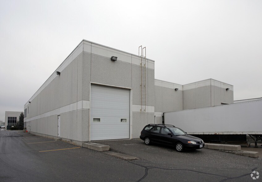 151 Corstate Ave, Vaughan, ON for lease - Building Photo - Image 2 of 2