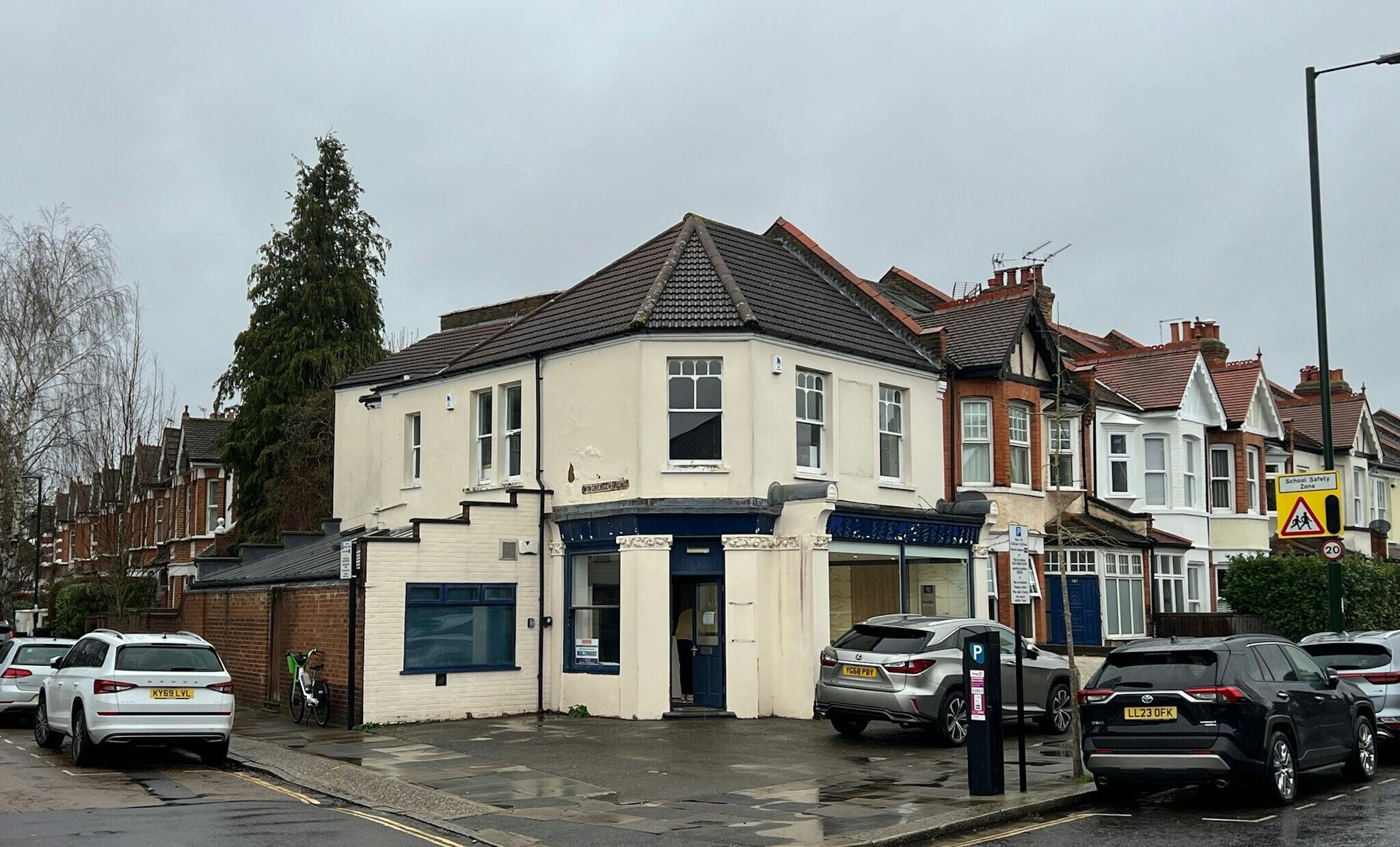159 Stanley Rd, Teddington à louer Photo du bâtiment- Image 1 de 10
