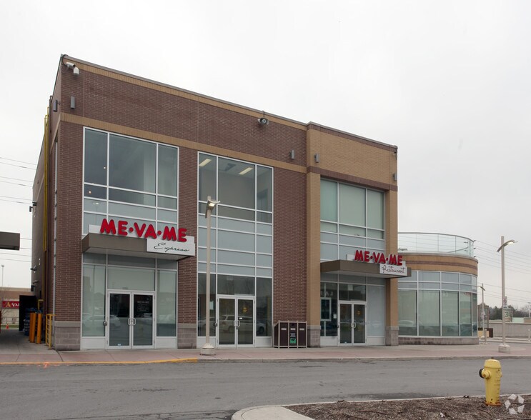 9302 Bathurst St, Vaughan, ON à vendre - Photo principale - Image 1 de 1